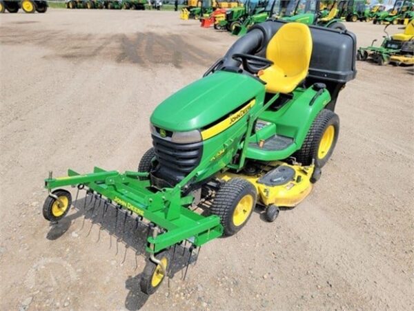 JOHN DEERE X534 LAWN MOWER