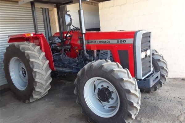 Massey Ferguson 290 4×4