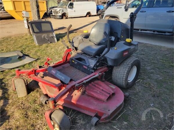 TORO Z MASTER PROFESSIONAL LAWN MOWER